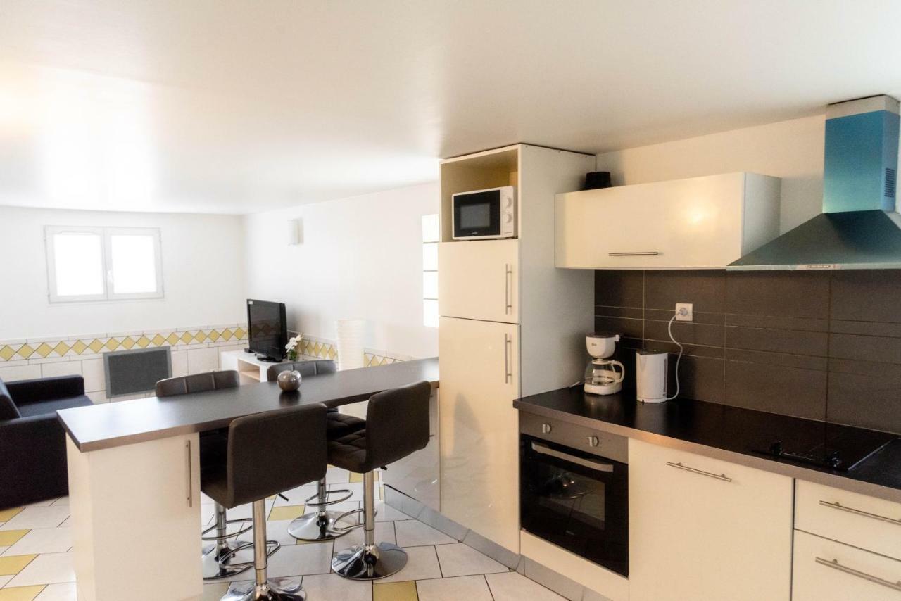 Charmant 2 Pieces Moderne Clichy-sous-Bois Ngoại thất bức ảnh